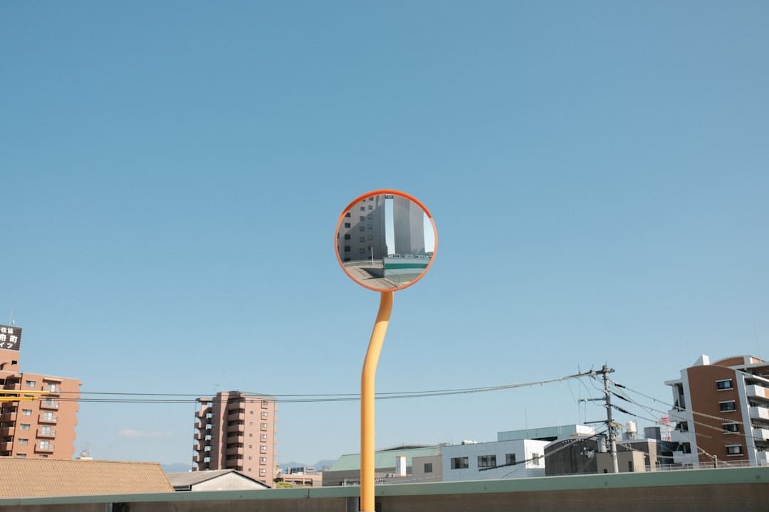 郭晓兵：“堤丰”入日为区域安全埋雷
